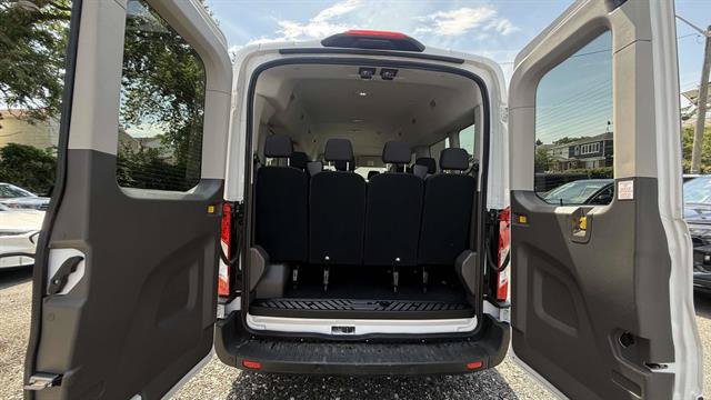 Certified 2025 Ford Transit 350 XLT RWD image 32