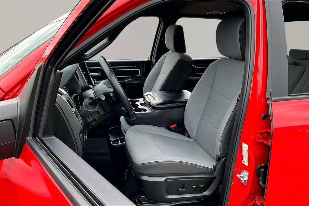 Used 2024 RAM 2500 Big Horn w/ Bed Utility Group image 26