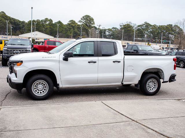 Used 2024 Chevrolet Silverado 1500 W/T w/ WT Value Package image 3