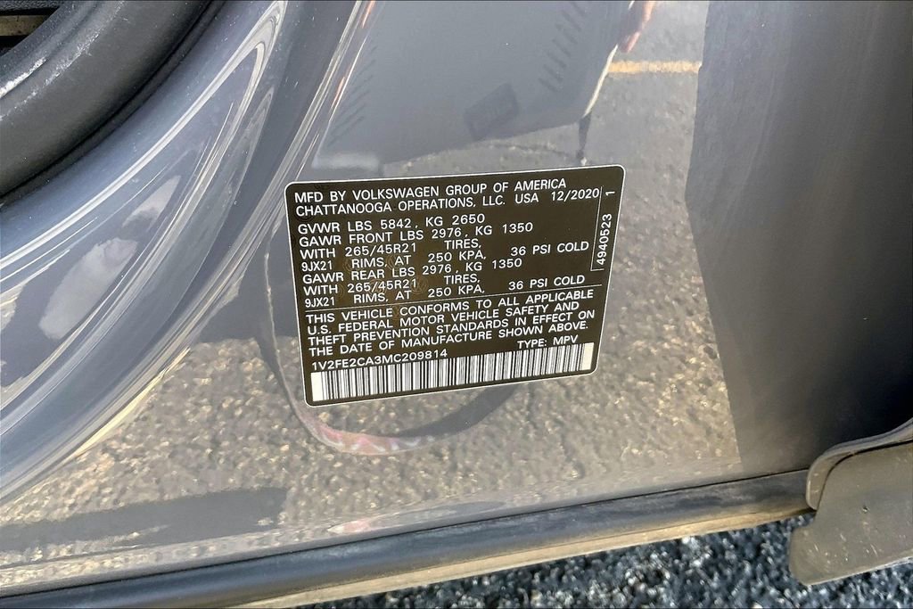 Used 2021 Volkswagen Atlas Cross Sport SEL Premium R-Line w/ Cross Sport MDO Package AWD/4WD image 34