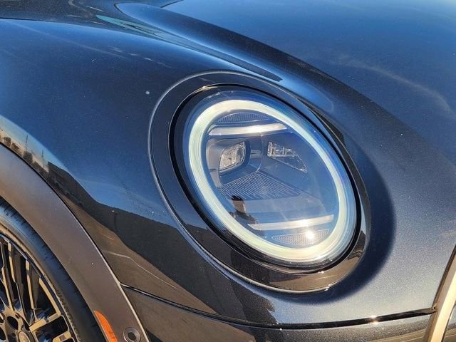 Used 2025 MINI Cooper S image 9