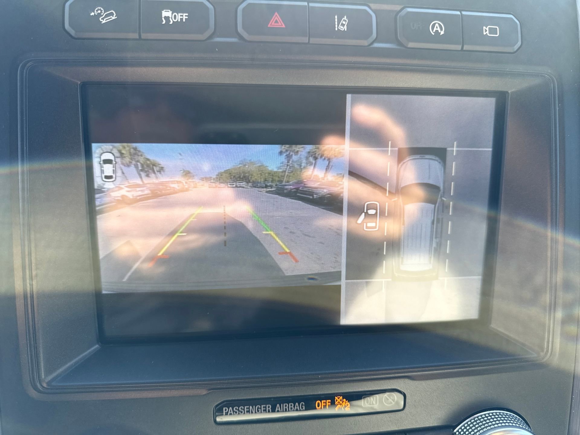 Certified 2020 Ford Expedition Platinum image 23