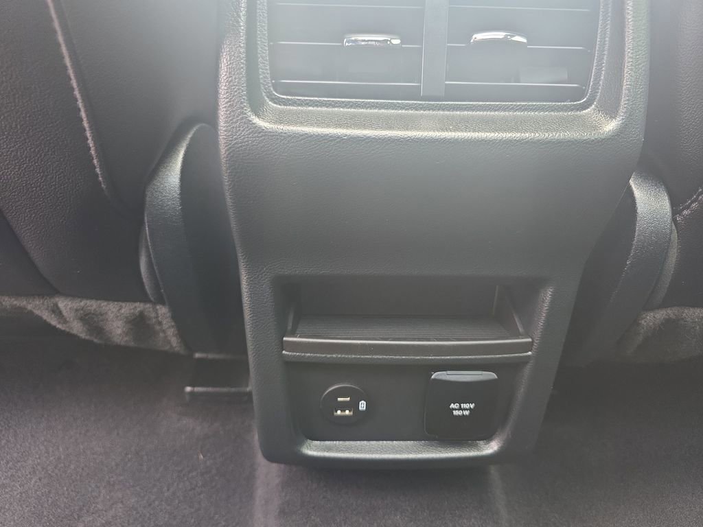 Certified 2021 Ford Edge ST-Line AWD/4WD image 41