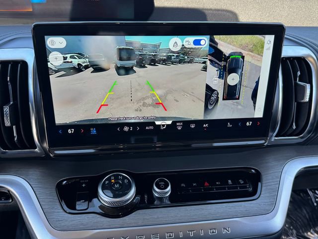 Certified 2025 Ford Expedition Platinum AWD/4WD image 28