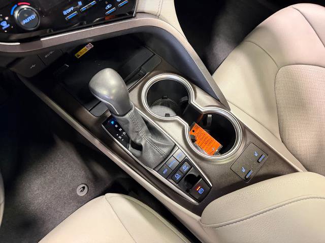 Used 2024 Toyota Camry XLE w/ Navigation Package FWD image 25