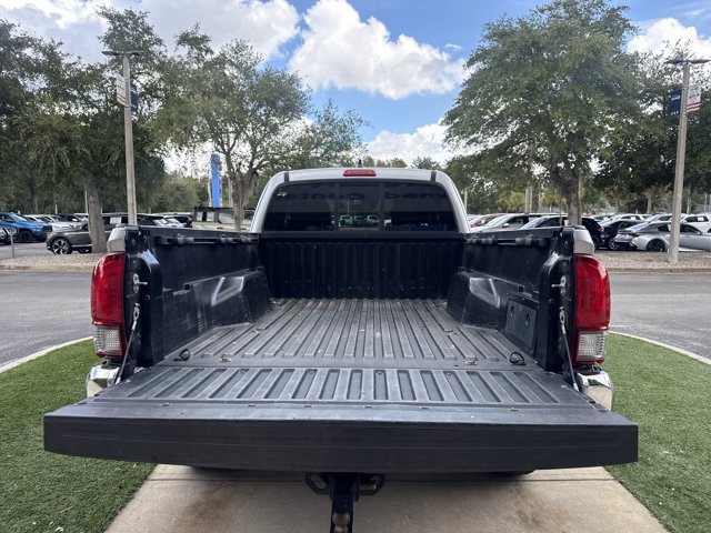 Used 2020 Toyota Tacoma SR5 RWD image 5