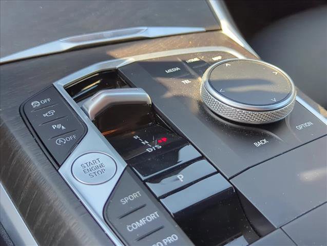 Used 2024 BMW 430i Coupe w/ Premium Package image 10