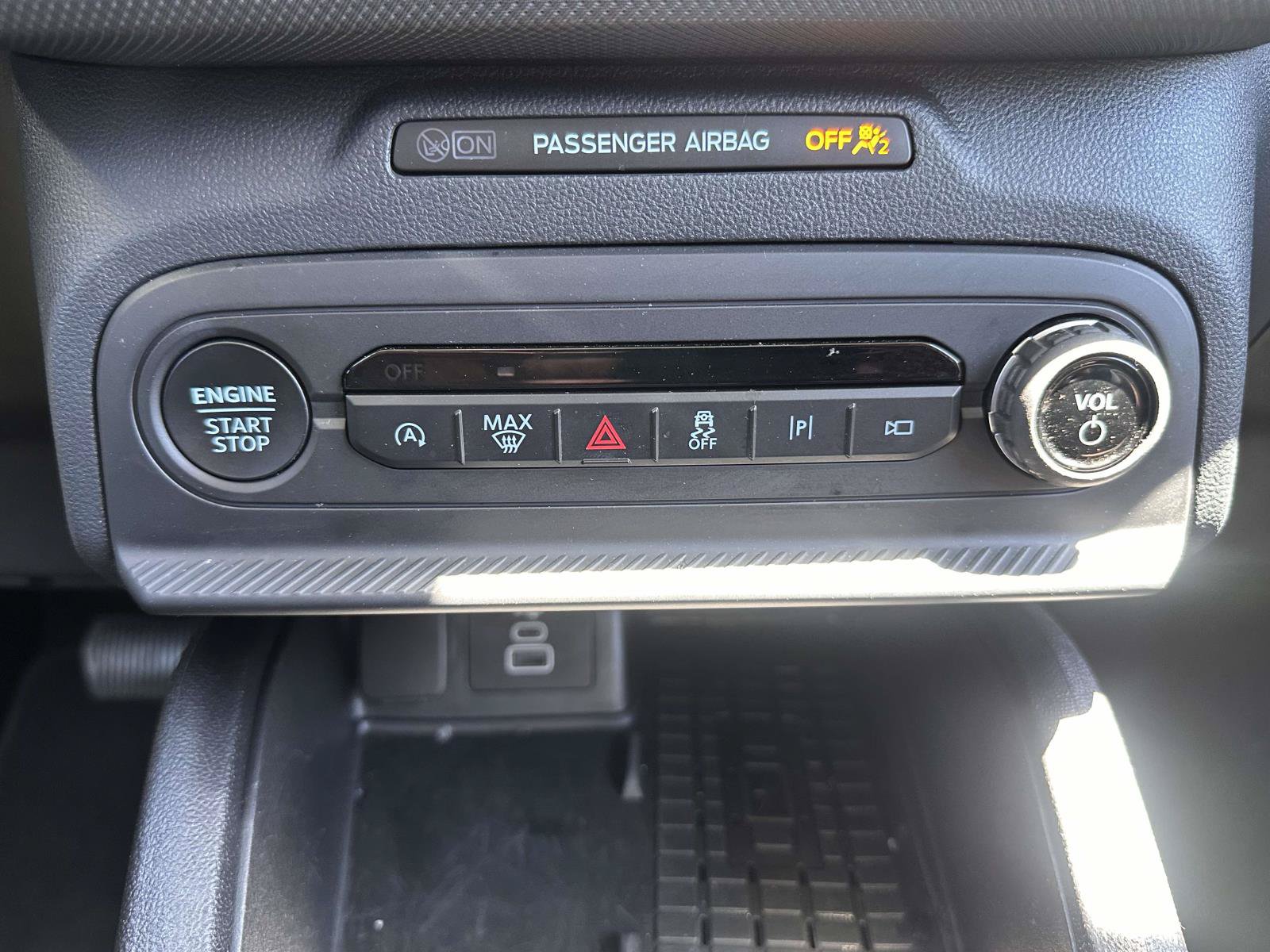 Certified 2025 Ford Bronco Sport Outer Banks w/ Outer Banks Tech Package+ AWD/4WD image 26