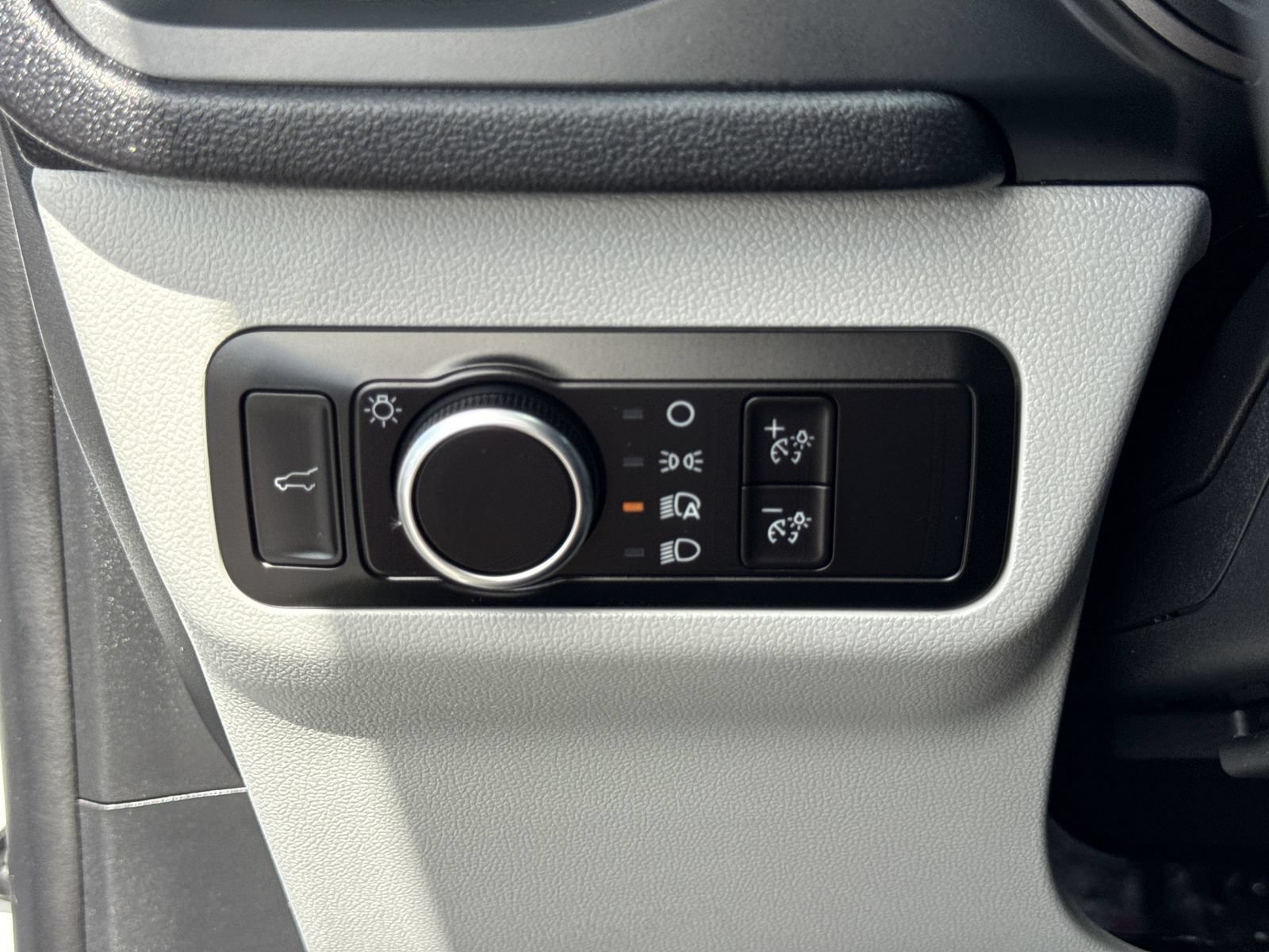 Certified 2026 Ford Escape Active AWD/4WD image 30