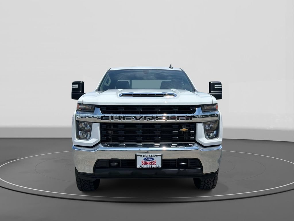 Used 2021 Chevrolet Silverado 2500 LT w/ Fleet Comfort Package AWD/4WD image 3