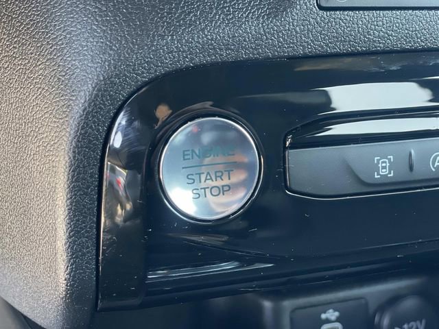 Certified 2024 Ford Escape ST-Line w/ Tech Pack #1 image 16