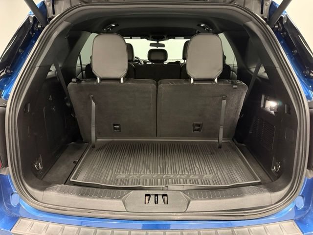 Certified 2020 Ford Explorer XLT w/ Equipment Group 202A AWD/4WD image 33