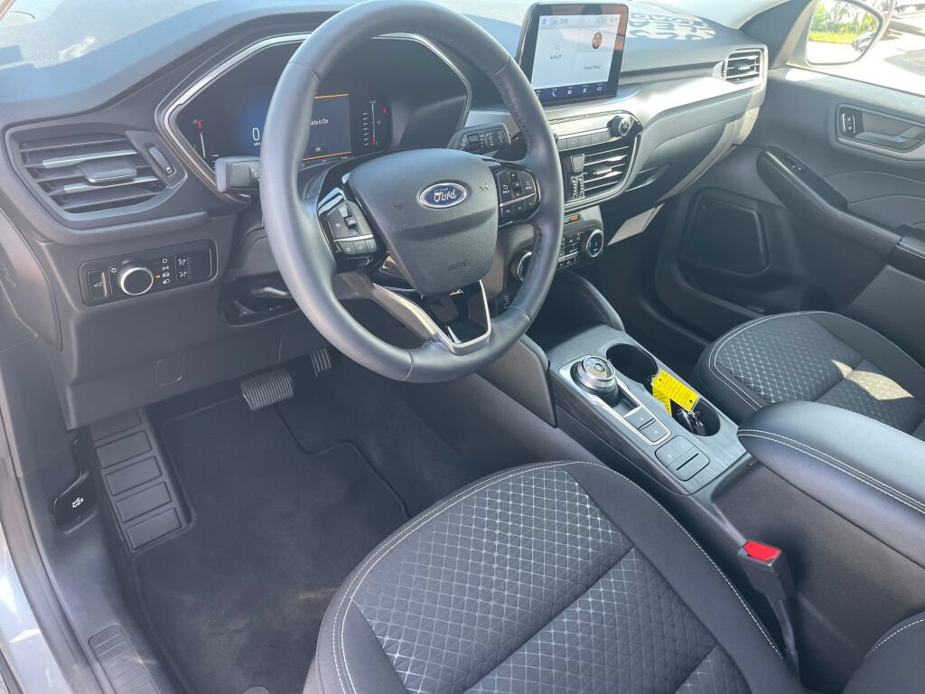 Certified 2023 Ford Escape Active AWD/4WD image 5