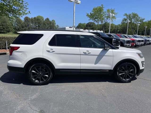 Certified 2017 Ford Explorer XLT w/ Equipment Group 202A image 36