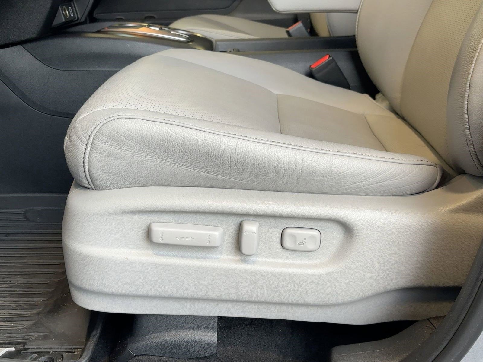 Used 2022 Honda Passport EX-L image 13