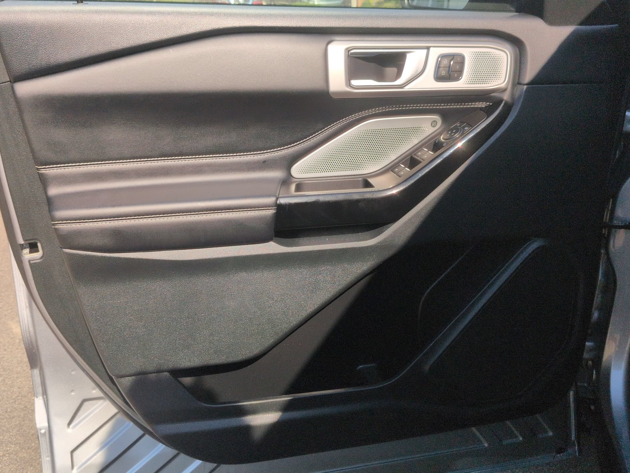 Certified 2023 Ford Explorer ST w/ Equipment Group 401A AWD/4WD image 13