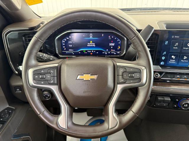Used 2025 Chevrolet Silverado 1500 LT RWD image 11