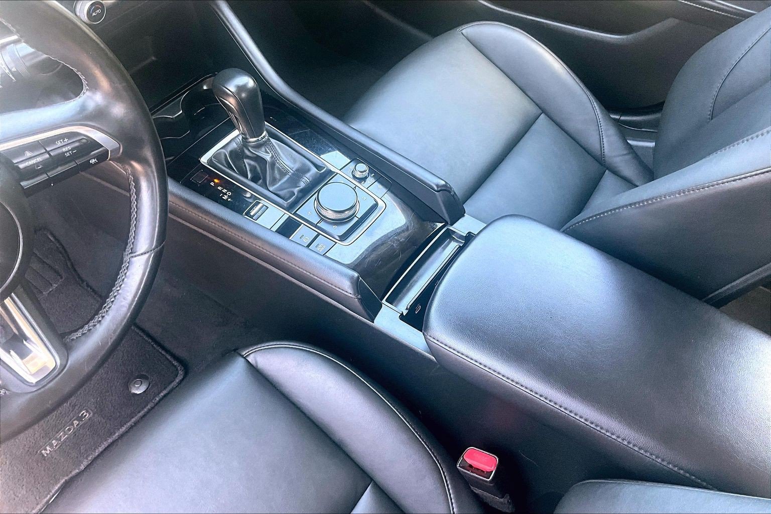 Used 2024 MAZDA MAZDA3 s FWD image 13