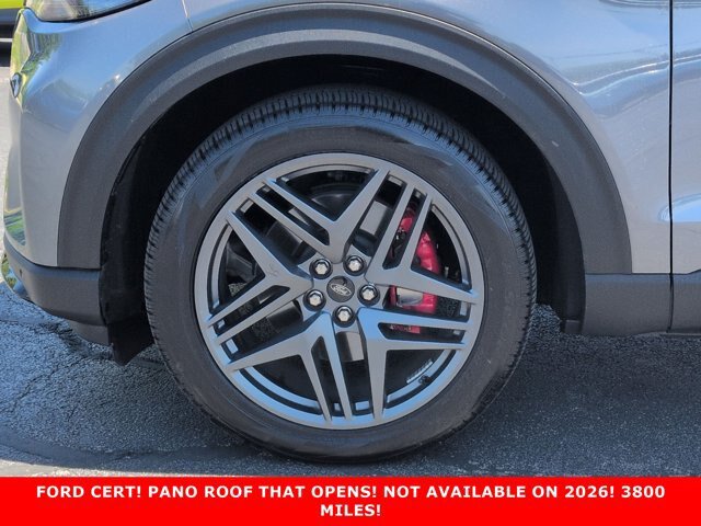 Certified 2025 Ford Explorer ST w/ Sun And Sound Package AWD/4WD image 9