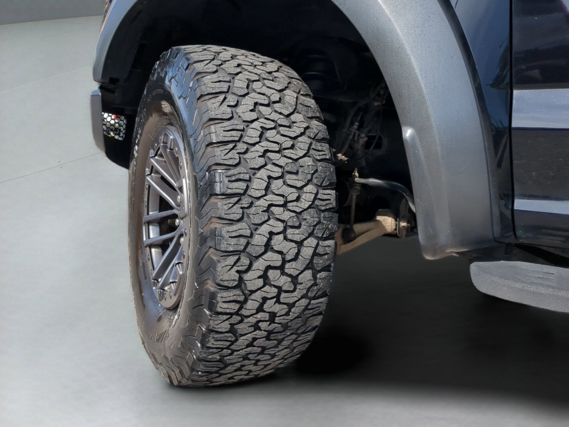 Certified 2020 Ford F150 Raptor w/ Equipment Group 802A Luxury image 66