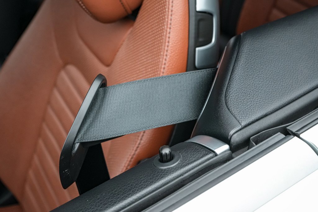 Used 2022 Mercedes-Benz C 300 4MATIC Cabriolet image 36