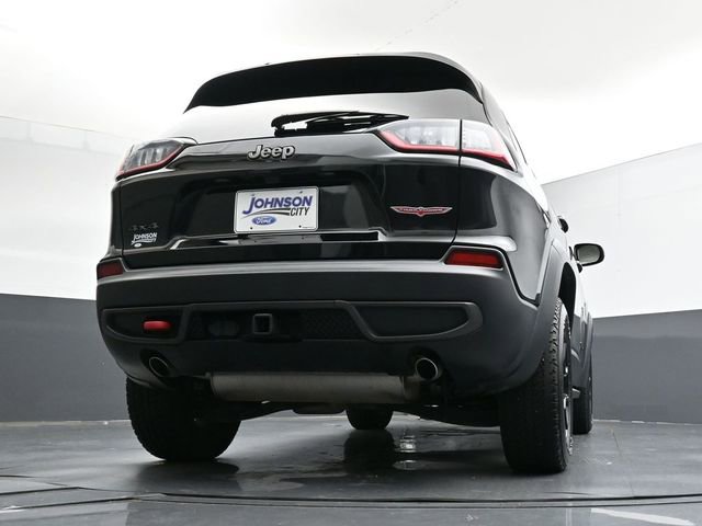 Used 2022 Jeep Cherokee Trailhawk w/ Sound & Nav Group AWD/4WD image 32