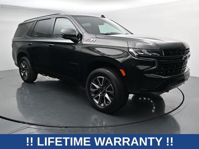 Used 2023 Chevrolet Tahoe Z71 w/ Luxury Package AWD/4WD image 2