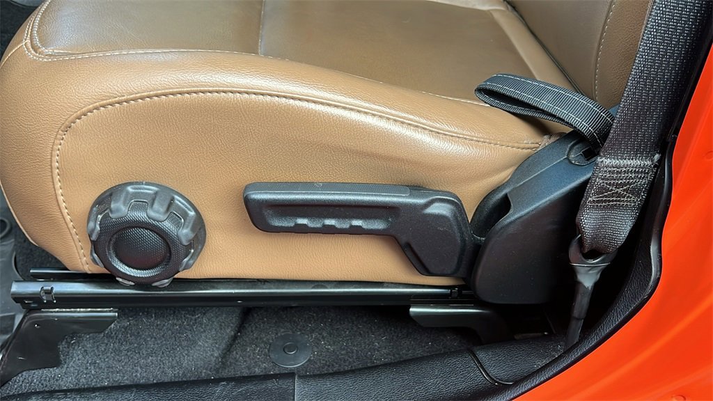 Used 2023 Jeep Wrangler Unlimited Rubicon w/ Xtreme 35 Tire Package image 12