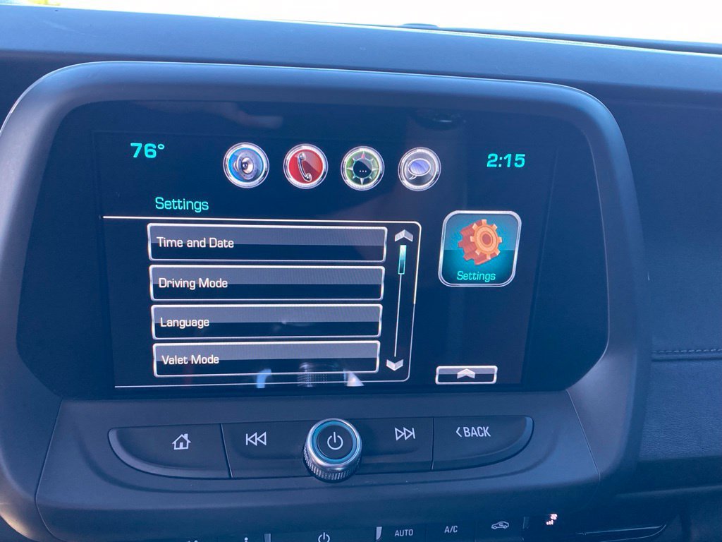 Used 2017 Chevrolet Camaro LT w/ Technology Package RWD image 15