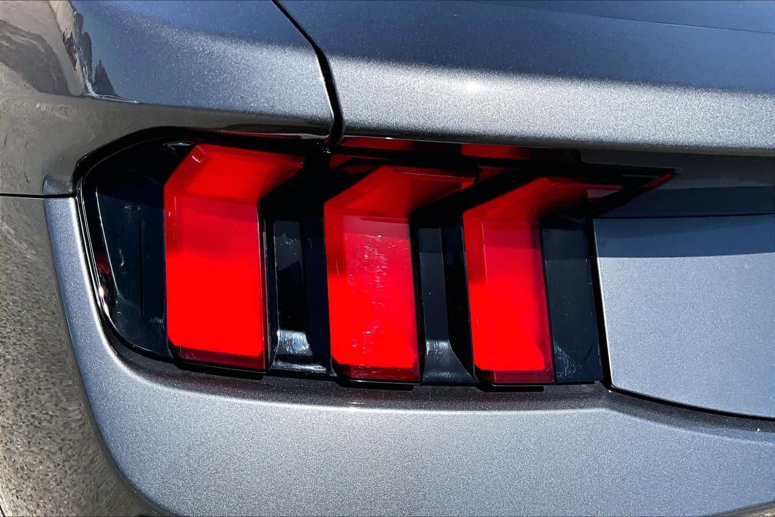 Certified 2024 Ford Mustang Coupe RWD image 28
