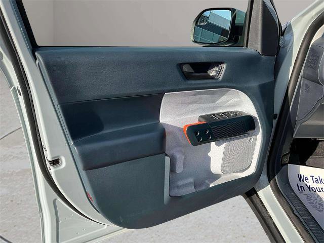 Certified 2023 Ford Maverick XLT w/ XLT Luxury Package image 17