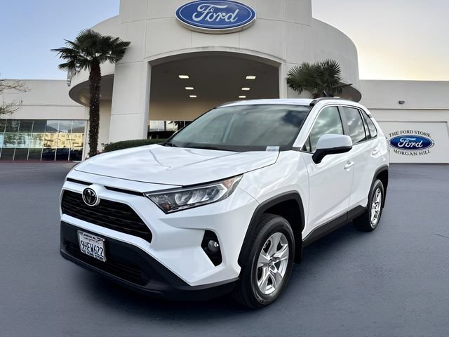Used 2020 Toyota RAV4 XLE w/ All Weather Liner Package AWD/4WD image 2
