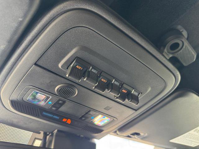 Certified 2023 Ford Bronco Badlands w/ Sasquatch Package image 32