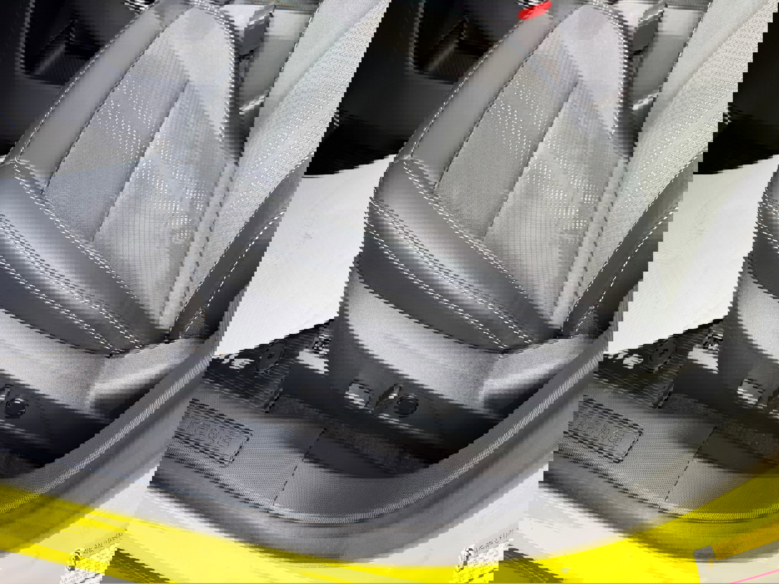 Certified 2025 Ford Mustang Mach-E GT image 19