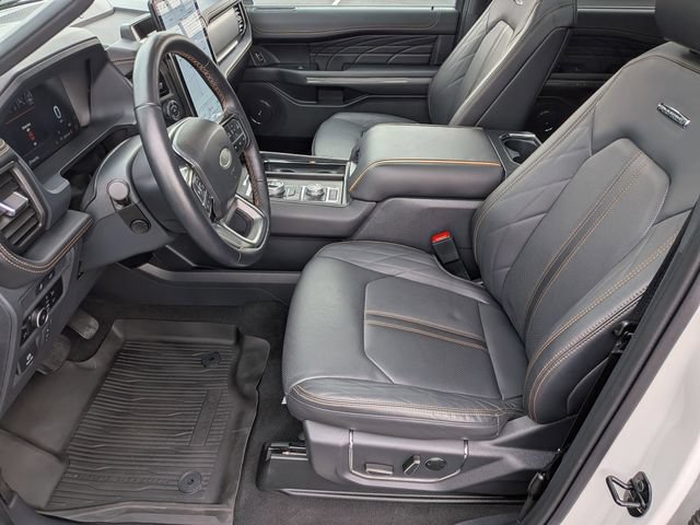 Certified 2024 Ford Expedition Platinum AWD/4WD image 16