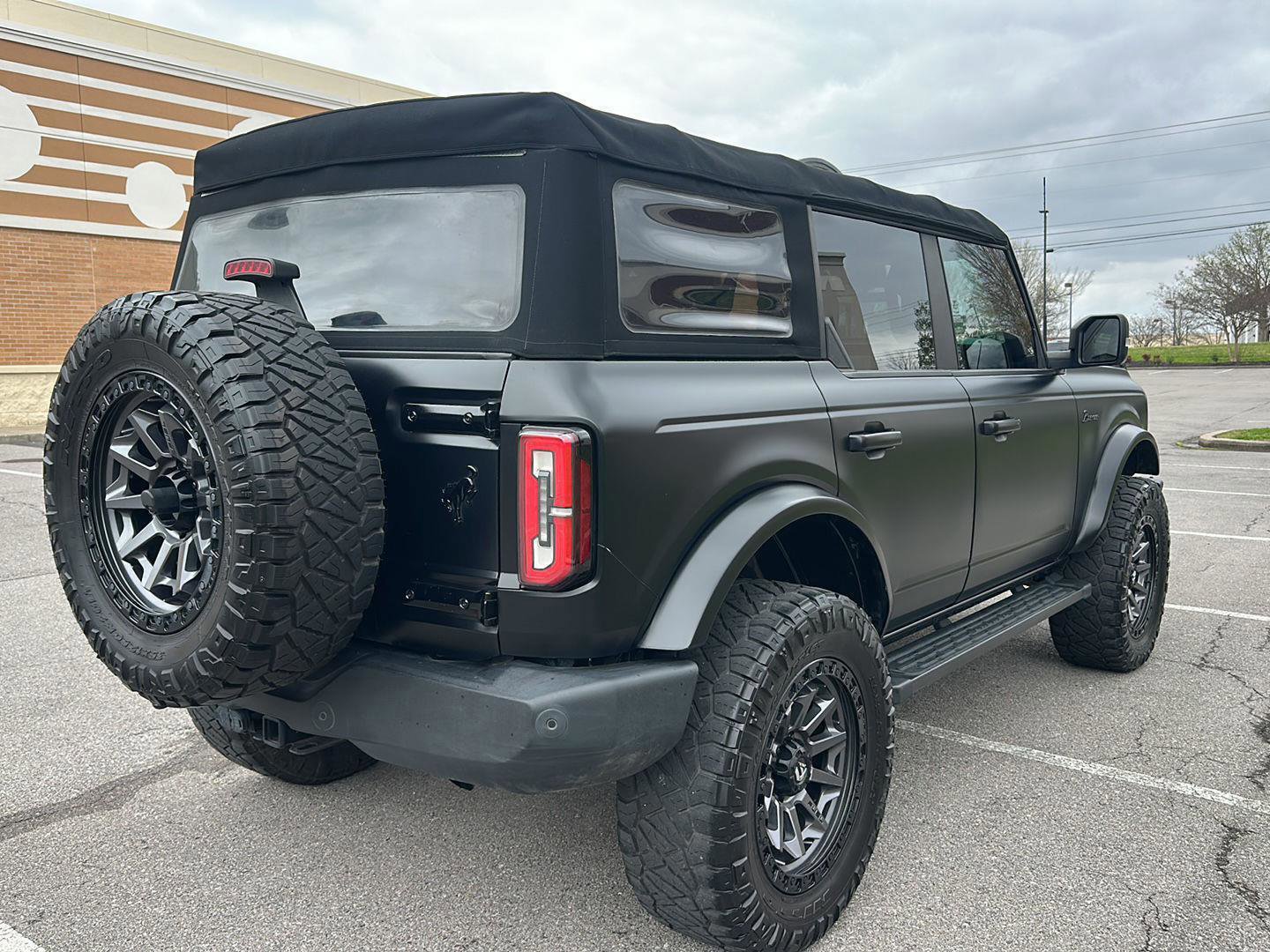 Certified 2021 Ford Bronco Outer Banks image 5