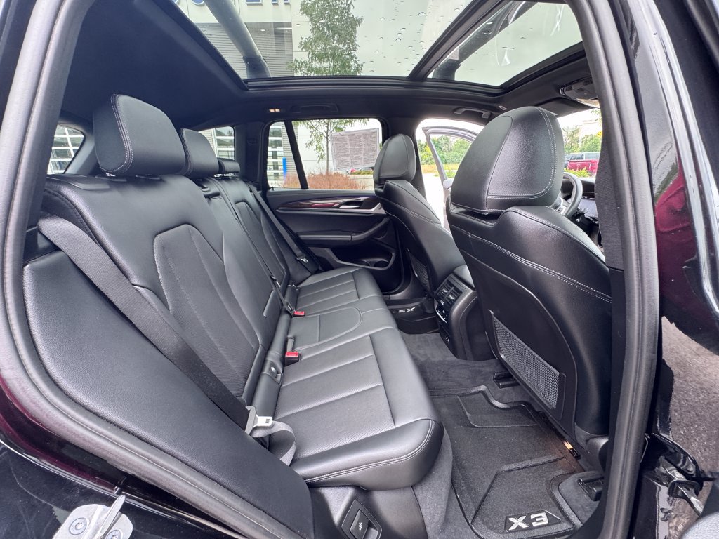 Used 2023 BMW X3 M40i AWD/4WD image 30