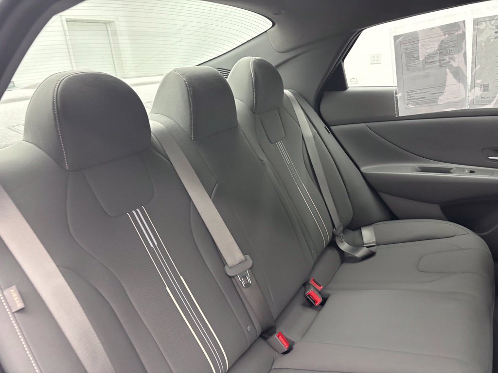 Used 2024 Hyundai Elantra SEL FWD image 42