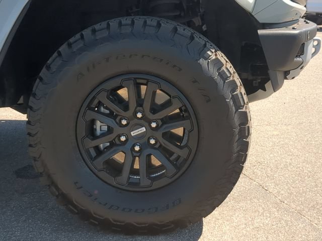 Certified 2024 Ford Bronco Raptor w/ Interior Carbon Fiber Pack 6 AWD/4WD image 31