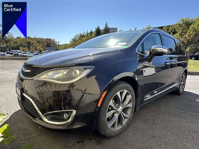 Used 2017 Chrysler Pacifica Limited