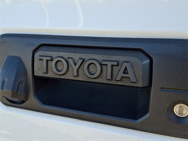 Used 2018 Toyota Tacoma TRD Off-Road image 28