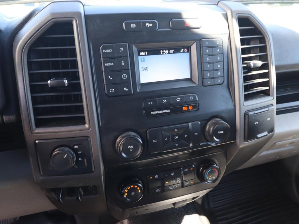 Certified 2022 Ford F450 XL w/ Power Equipment Group image 17