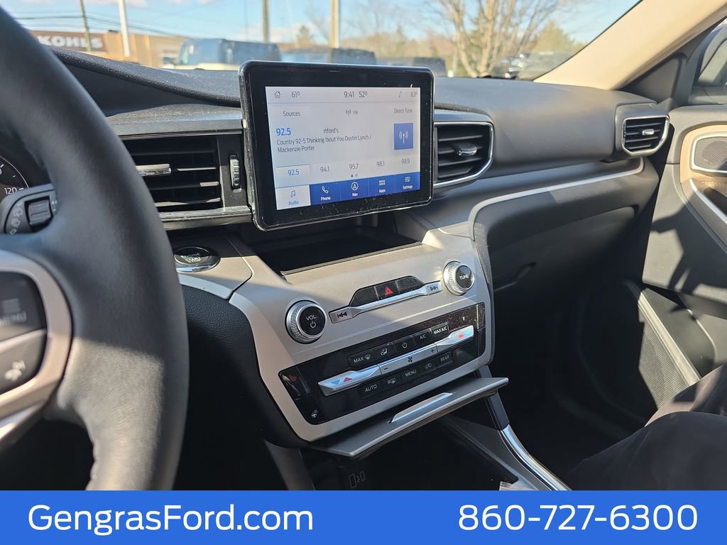Certified 2022 Ford Explorer XLT w/ Equipment Group 202A image 38