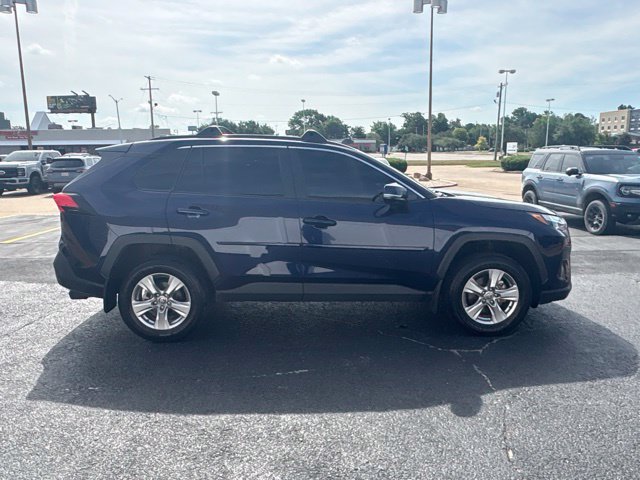 Used 2025 Toyota RAV4 XLE w/ Convenience Package FWD image 8