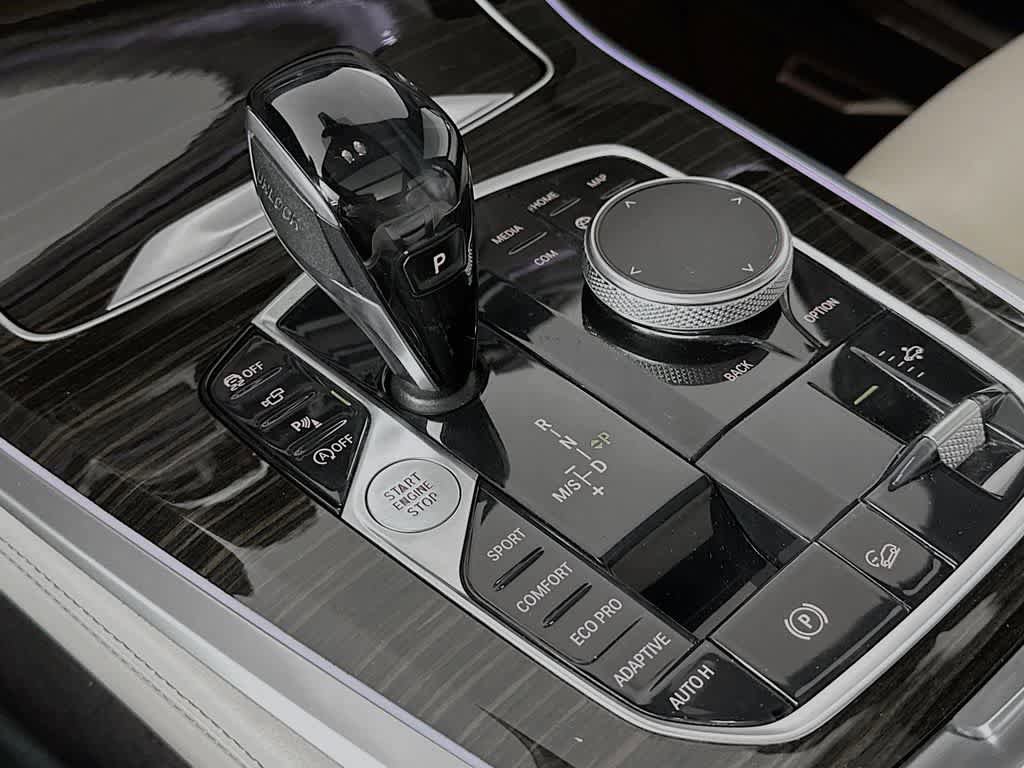 Used 2019 BMW X5 xDrive40i AWD/4WD image 19