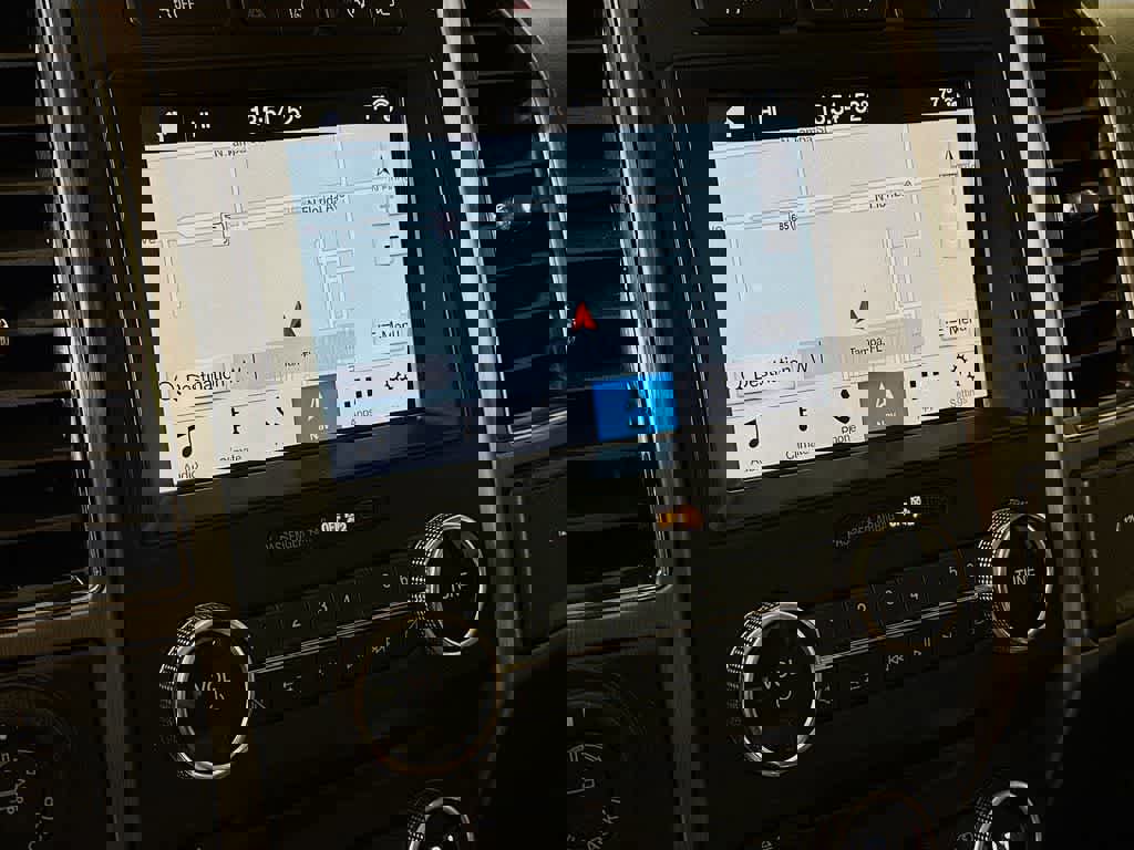 Certified 2018 Ford Expedition Platinum image 28