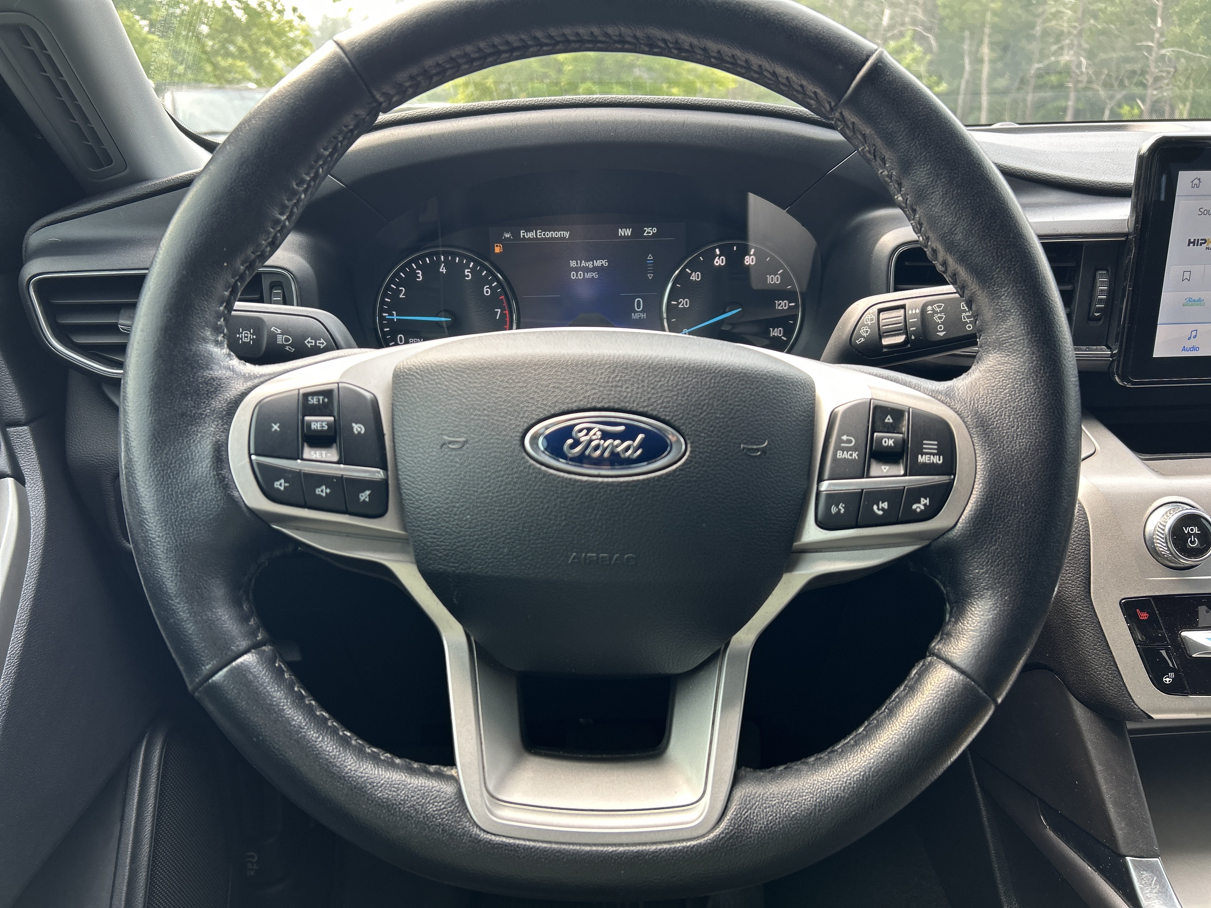 Certified 2022 Ford Explorer XLT AWD/4WD image 12
