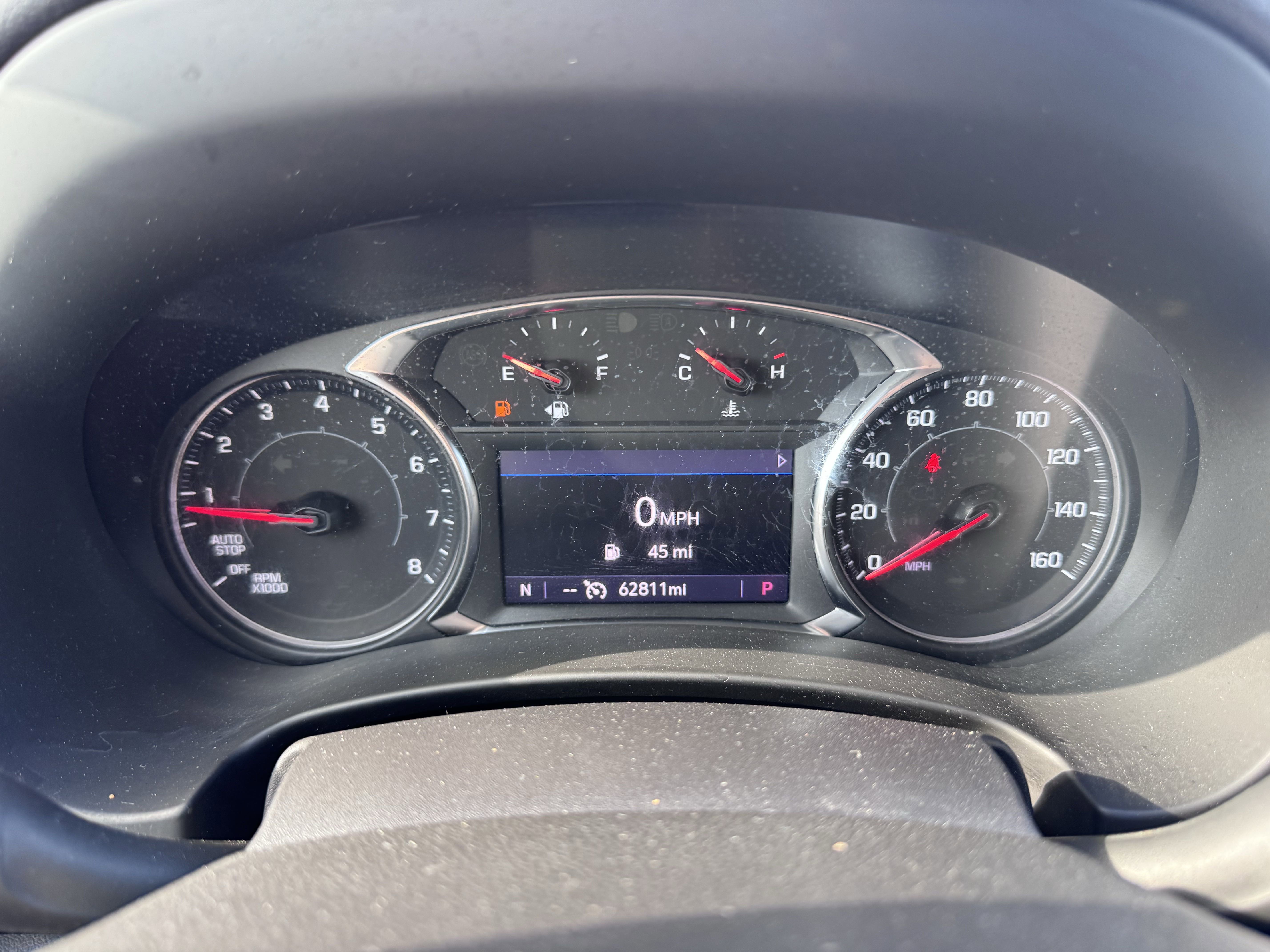 Used 2023 GMC Terrain SLT image 17