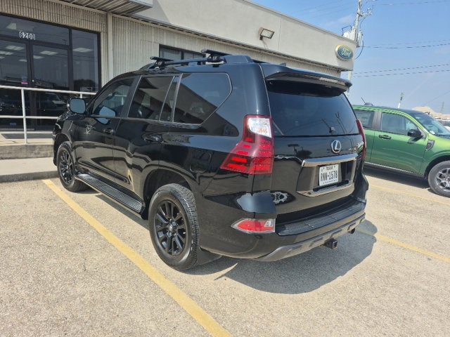 Used 2022 Lexus GX 460 w/ Black Line Special Edition image 10