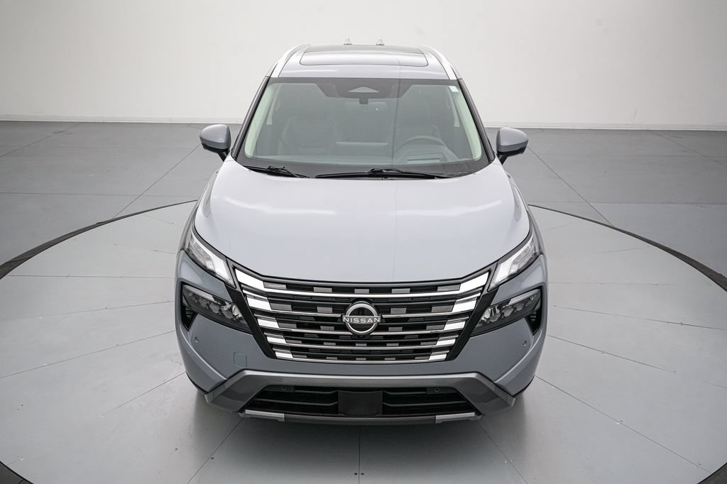 Used 2025 Nissan Rogue SL w/ Tech Package AWD/4WD image 9